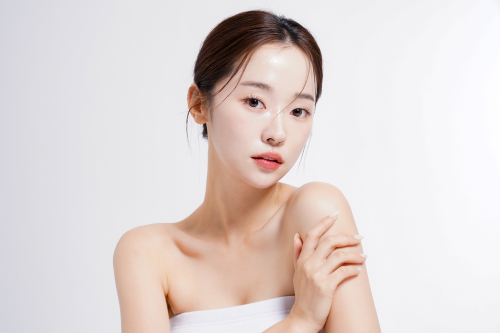 kem ban đêm mờ nám